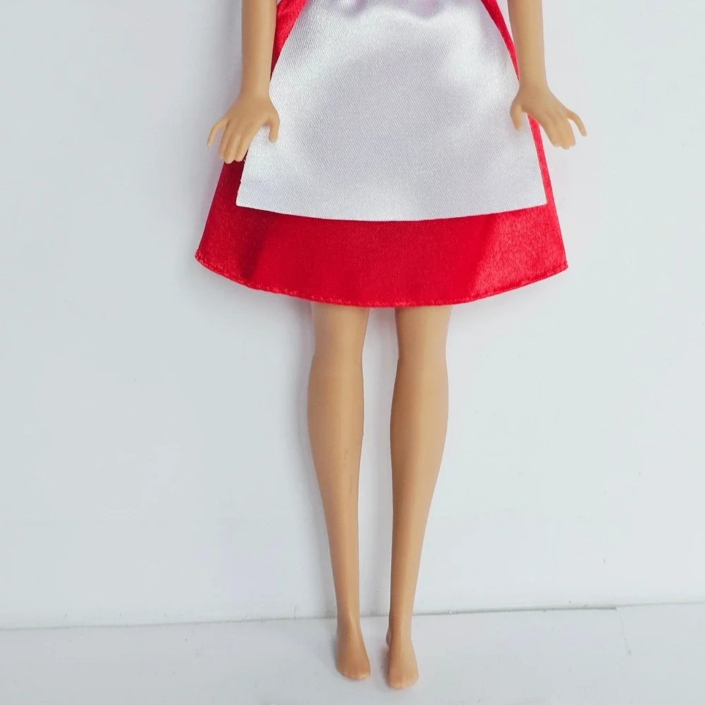 Mattel Barbie Spy Squad Secret Agent Teresa Disguise Doll Chef Outfit Purple